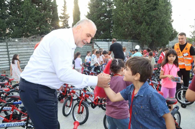 "Haydi Güle Oynaya Camiye Gel" projesinde ödül heyecanı