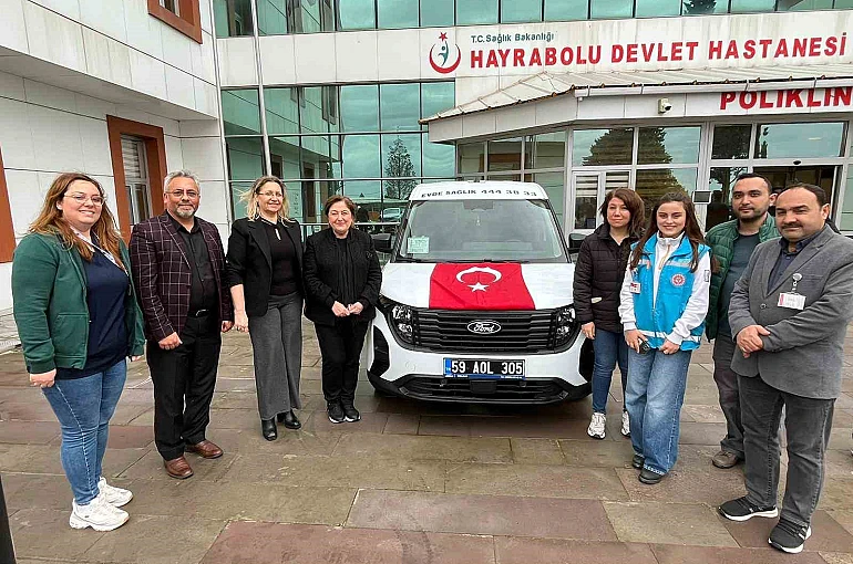 Hayrabolu’da hayırsever iş kadınından evlere şifa taşıyacak bağış