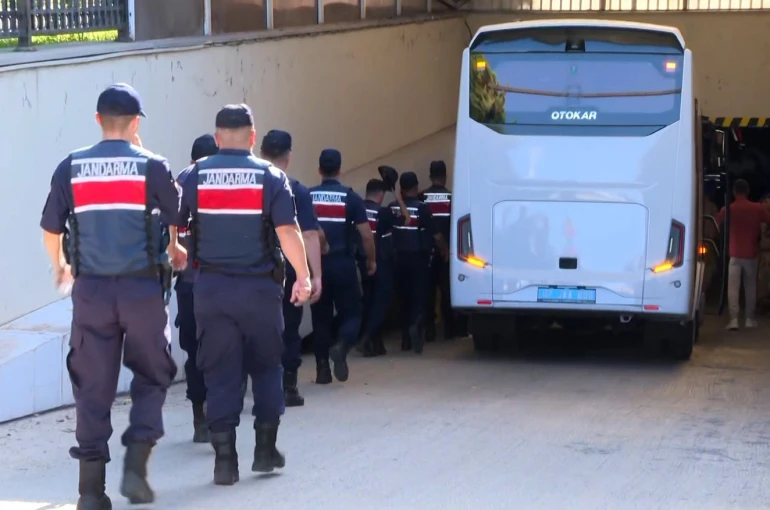 Hazine taşınmazları soruşturmasında 21 şüpheli adliyede