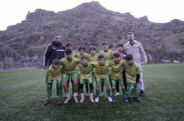 Hem başkan hem antrenör hem de kaleci