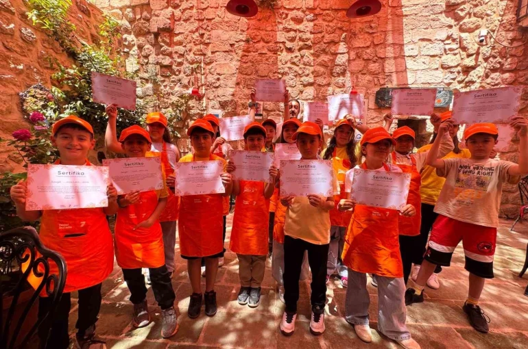 Hepsiburada’nın desteğiyle çocuklar sanatla buluştu 