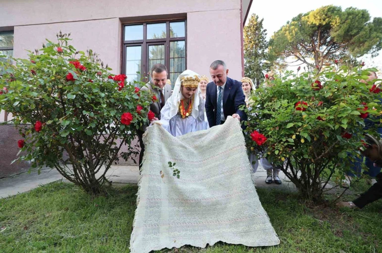 Hıdırellez ritüelleriyle bahar karşılandı 