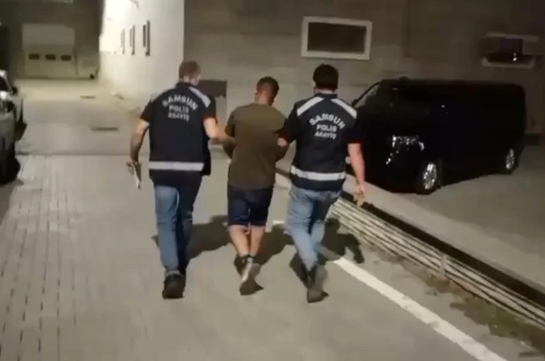 Hırsızlık suçundan 12 yıl hapis cezasıyla aranan şahıs yakalandı 