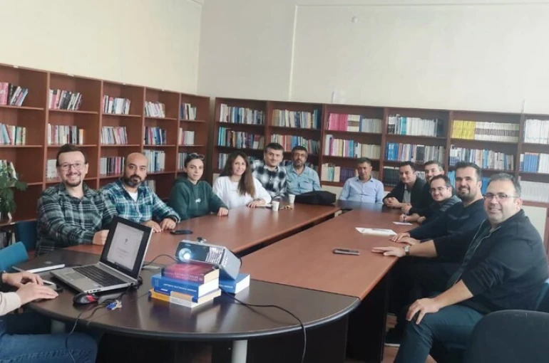 Hisarcık MYO’da akademik personele proje bilgilendirmesi