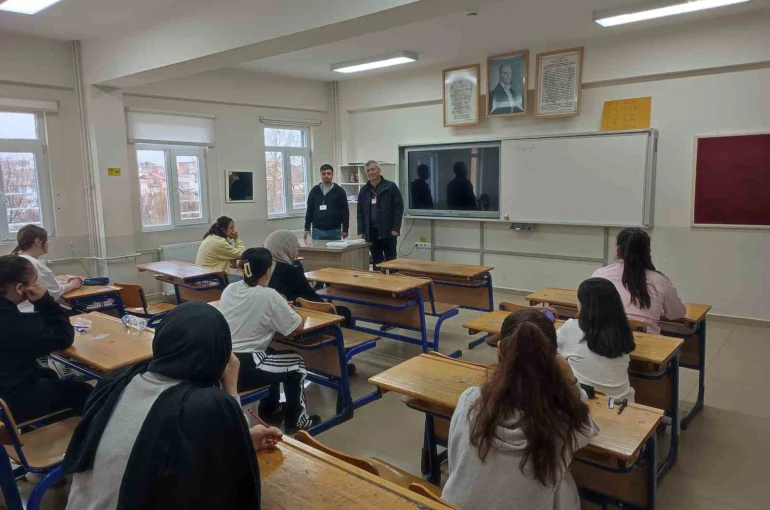 Hisarcık’ta Siyer-i Nebi bilgi yarışması 