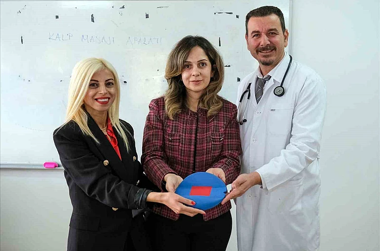 Hitit Üniversitesi’nde geliştirilen "kalp masajı aparatı" patent aldı 