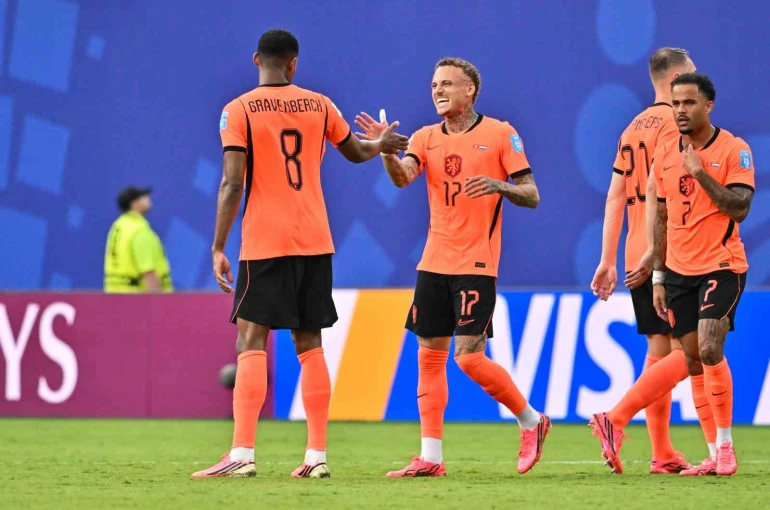 Hollanda, 7 puanla F Grubu’nu lider tamamladı 