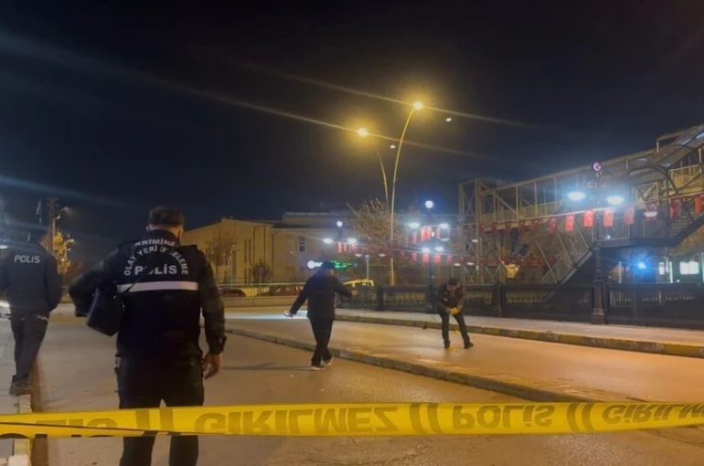 Husumetli grup arasında silahlı kavga: 1 yaralı 