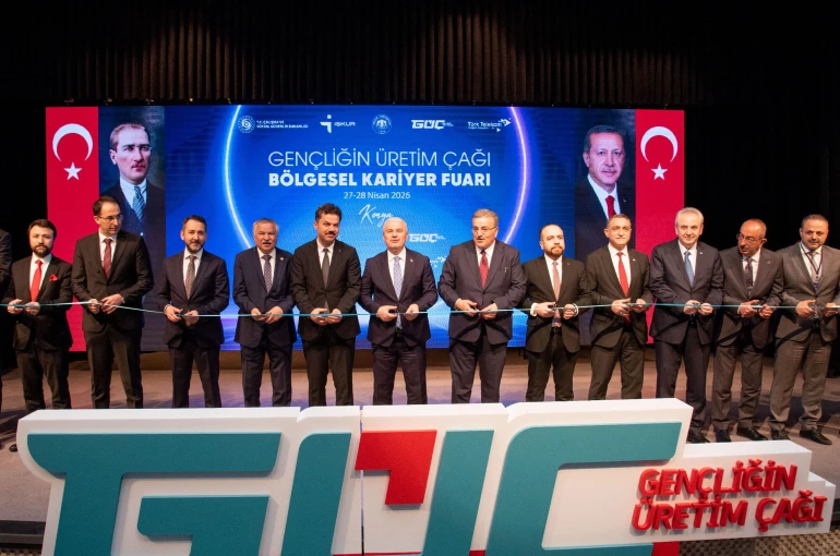 İKAF’26 ‘Gençliğin Üretim Çağı’ temasıyla kapılarını açtı