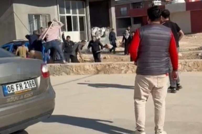 İki aile arasında çıkan kavgada 6 kişi yaralandı