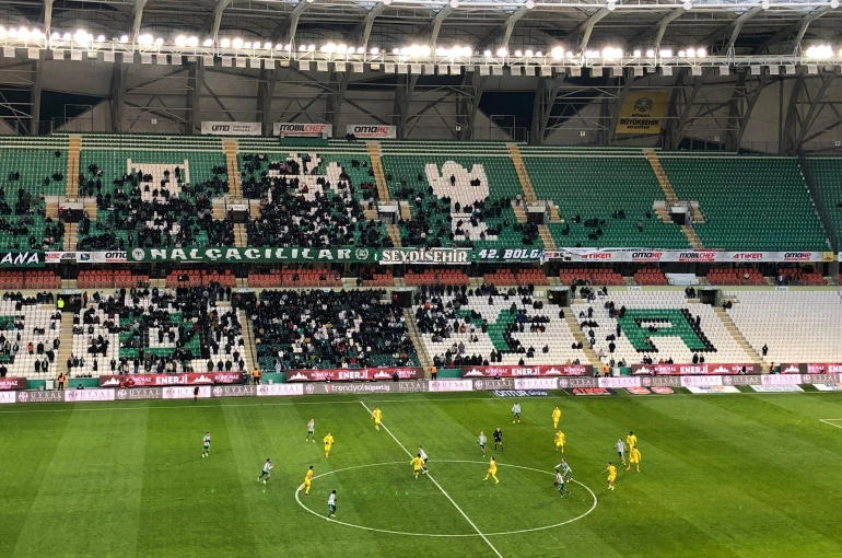 İlk devrede gol sesi çıkmadı