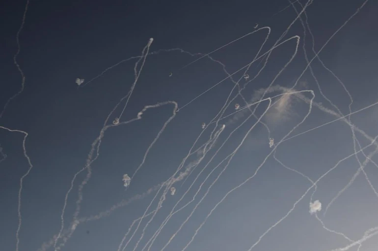 İsrail ateşkese rağmen Gazze’ye hava saldırıları düzenledi