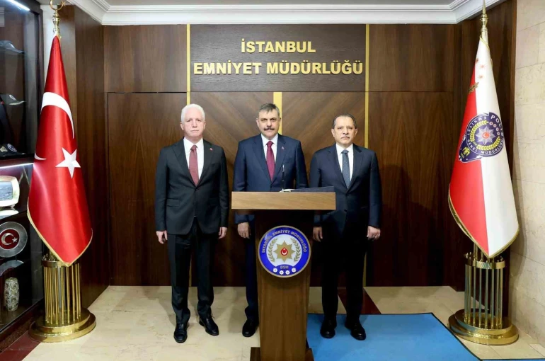 İçişleri Bakanı Çiftçi, İstanbul Emniyet Müdürlüğünü ziyaret etti 