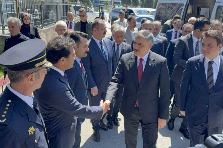 İçişleri Bakanı Mustafa Çiftçi: "Afetten önce risk azaltma çalışmalarını son derece kıymetli buluyoruz" 