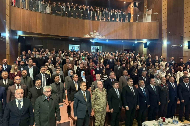 Iğdır’da 24 Kasım öğretmenler günü kutlama programı düzenlendi 