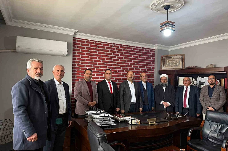 Iğdır’da aşiret liderleri ve kanaat önderlerinden ortak basın açıklaması: "Toplumumuzun ihtiyatlı ve sükûnetli olması elzemdir"