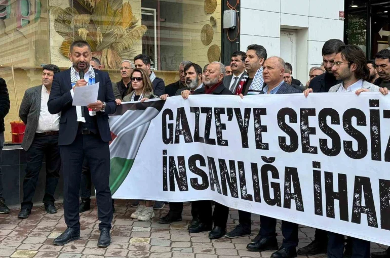 Iğdır’da cuma namazı sonrası Filistin’e destek açıklaması