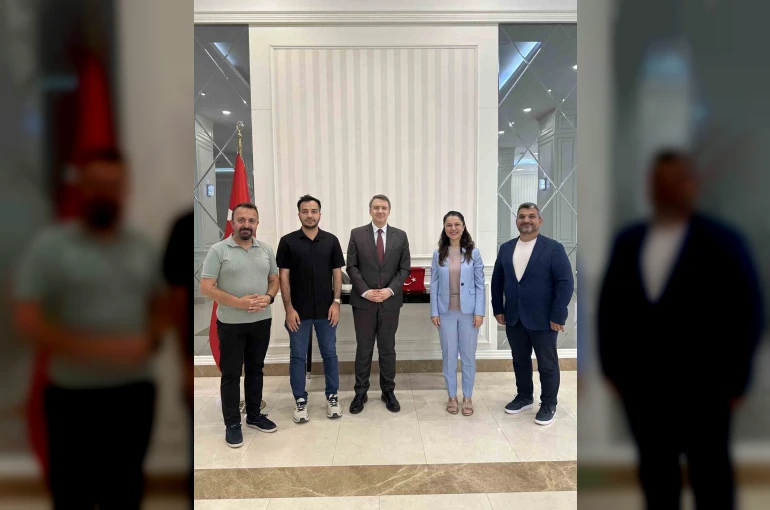 İGÜ’den Türkiye’nin Bağdat Büyükelçiliği’ne akademik iş birliği ziyareti