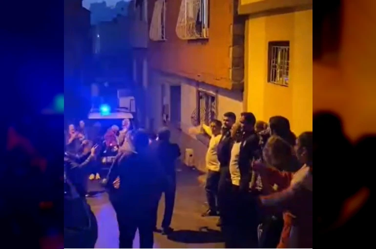 İhbara giden polis ekiplerine davullu zurnalı halay sürprizi 