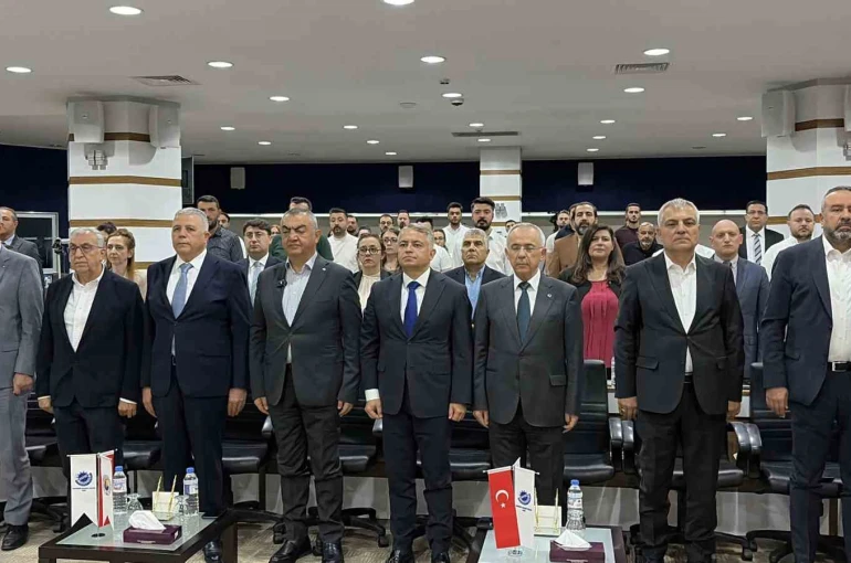 İhracat Genel Müdürü Kılıçkaya: "Ekonomik büyümemiz her şeye rağmen devam ediyor" 