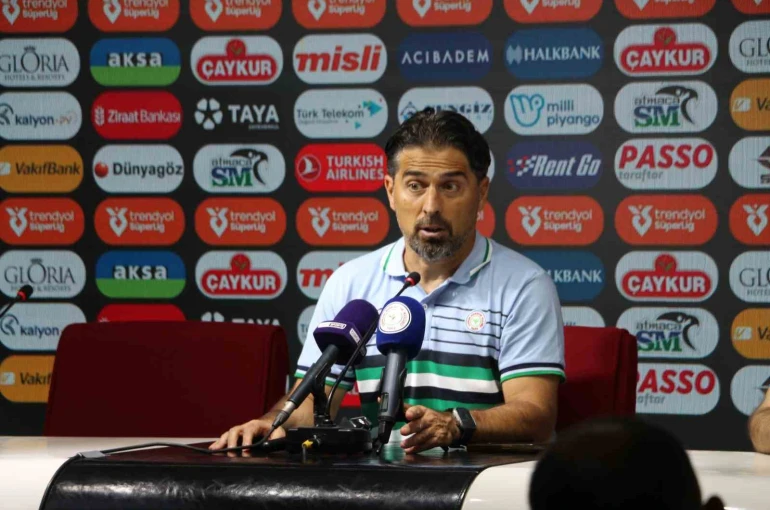 İlhan Palut: "Maç tipik bir beraberlik maçıydı" 