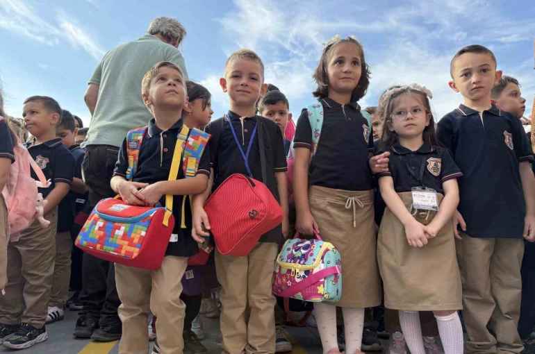 İlk zil çaldı: Sakarya’da yaklaşık 205 bin öğrenci ders başı yaptı 