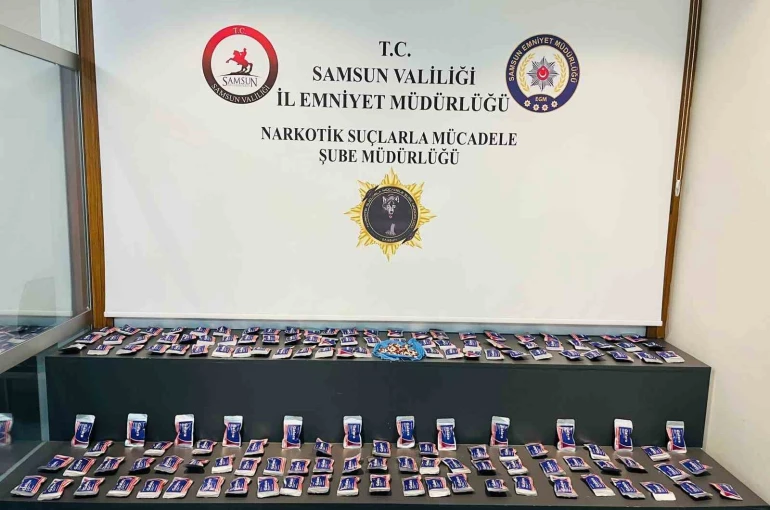 İlkadım’da uyuşturucu operasyonu: iki adreste hap ele geçirildi 