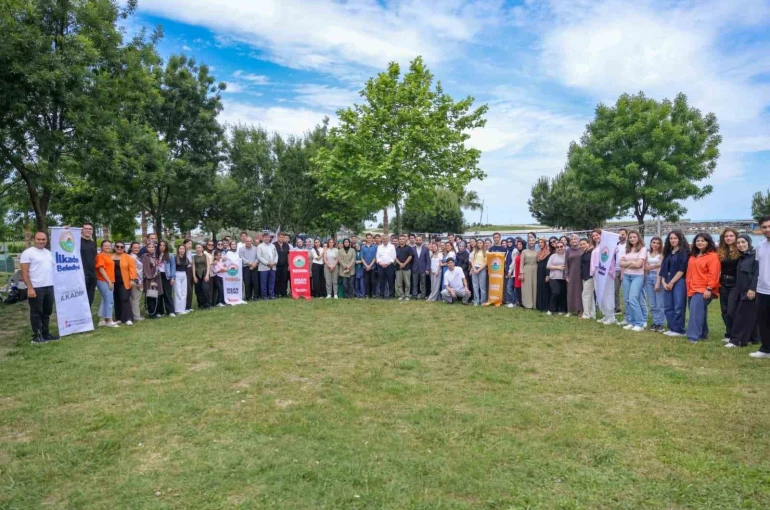 İLKEM’de YKS adaylarına moral pikniği