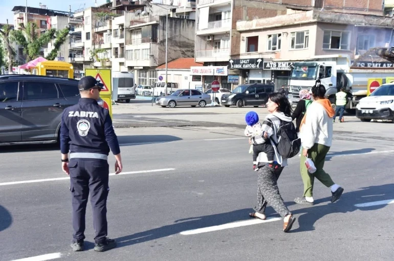 İncirliova’da zabıta ekipleri vatandaşlar için sahada 