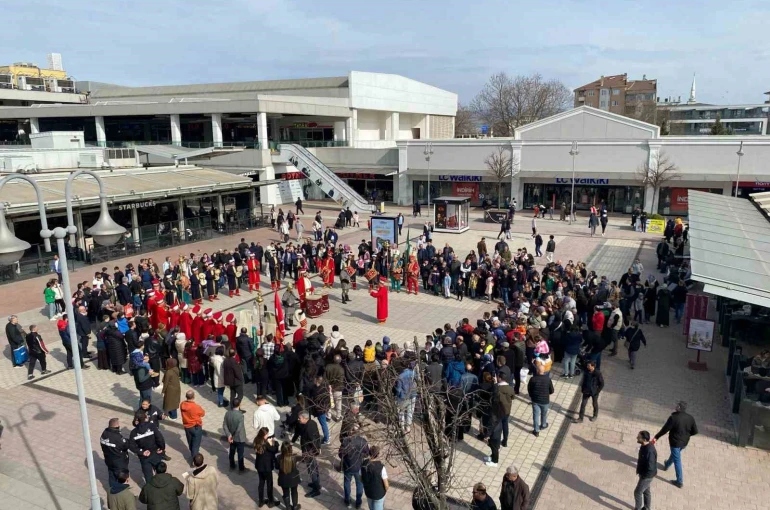 İnegöl AVM’de geleneksel Ramazan buluşmaları