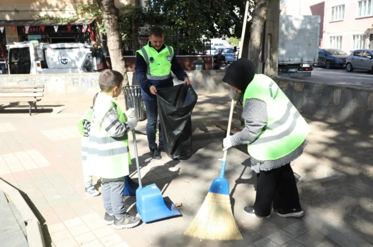 İnegöl’de topyekün temizlik 