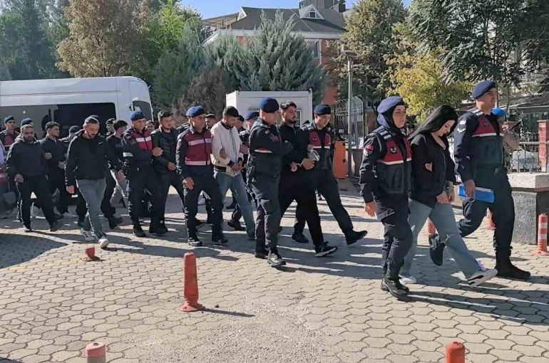 İnegöl’deki silahlı çatışma olayında 2 tutuklama