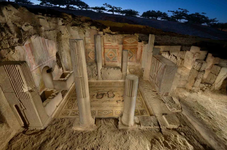 İş Bankası’ndan Muzalar Evi’ne koruma desteği