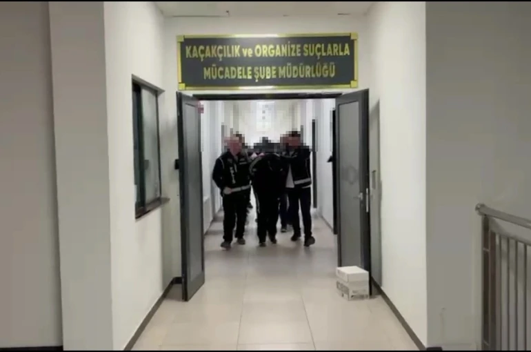 İş yeri sahibini ölümle tehdit eden suç örgütüne yönelik operasyonda 7 kişi tutuklandı 
