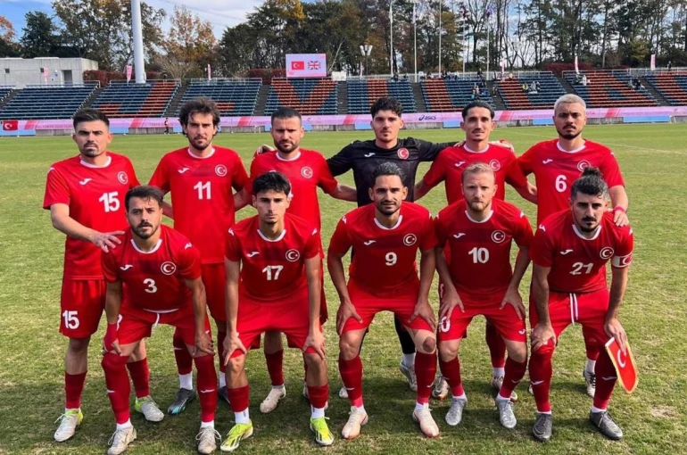 İşitme Engelliler Milli Takımı, finale yükseldi 