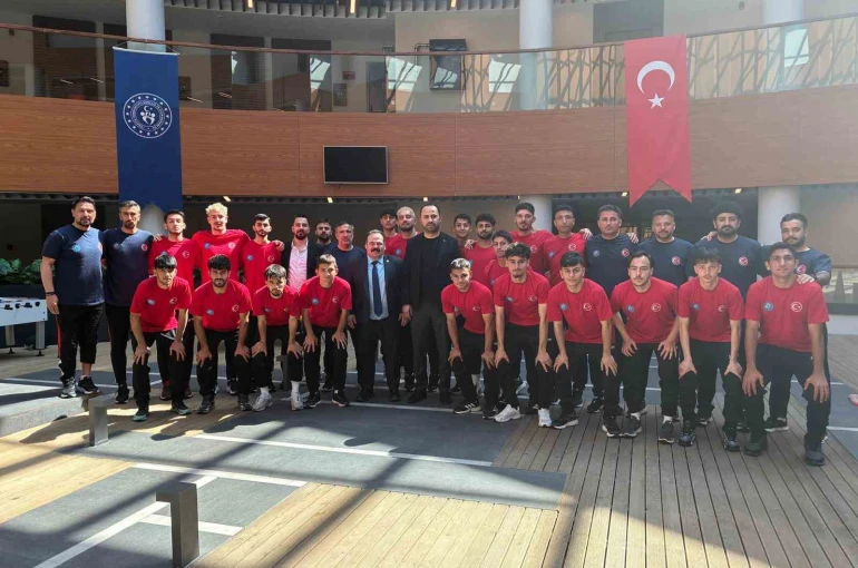 İşitme Engelliler U23 Milli Takımı, son kampını Riva’da yaptı 