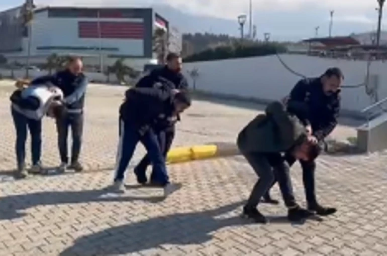 İskenderun’da yaralama olayını şüphelileri tutuklandı 