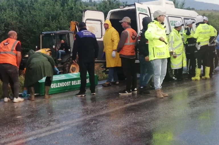 Isparta Valiliğinden kaza açıklaması: 4 ölü, 26 yaralı