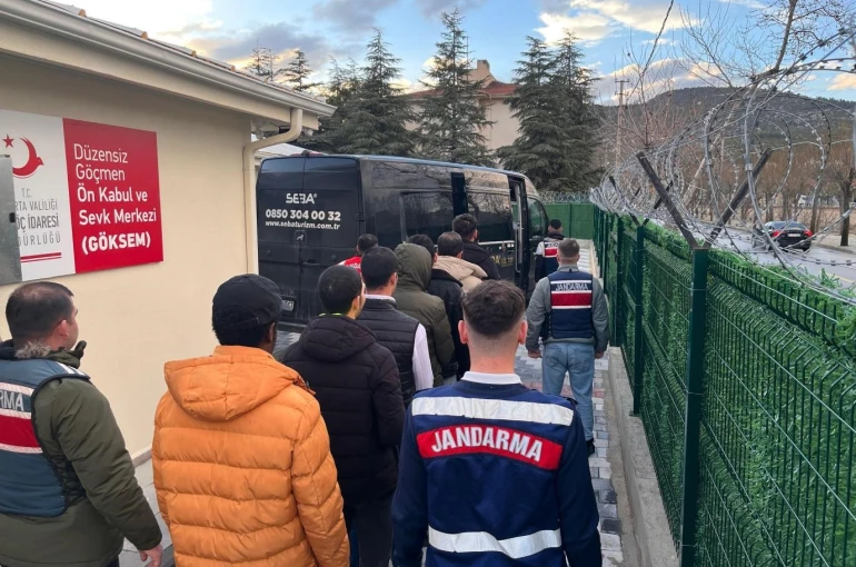 Isparta’da düzensiz göç operasyonlarında bir ayda 60 kişi yakalandı 