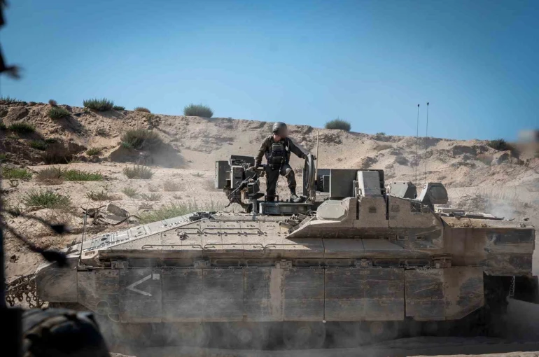 İsrail, Gazze Şehri’ne başlattığı kara harekatına ilişkin yeni görüntüler paylaştı