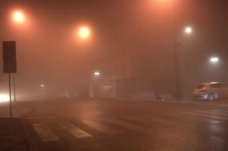 İstanbul Anadolu Yakası’nın yükseklerinde sis etkili Oldu