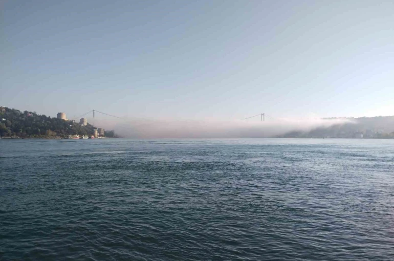İstanbul Boğazı’nda yoğun sis 