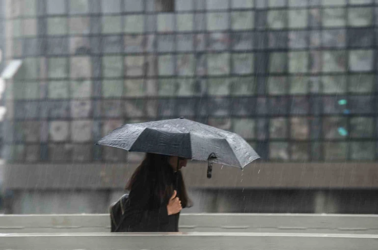 İstanbul için kuvvetli yağış uyarısı 