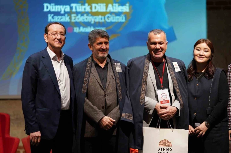 İstanbul’da Kazak edebiyatı rüzgarı esti 