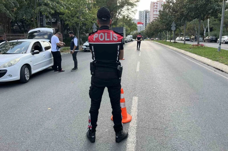 İstanbul’da okul çevreleri denetlendi 