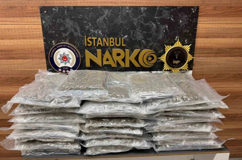 İstanbul’da uyuşturucu operasyonu: 58 kilo gram skunk ele geçirildi 