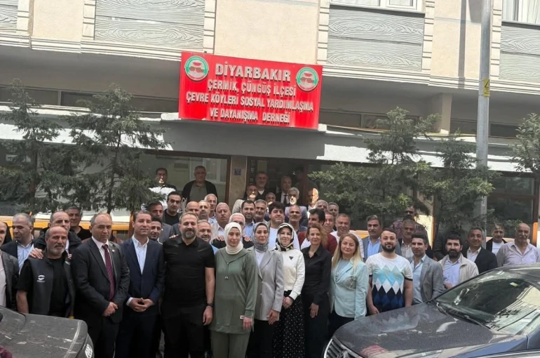 İstanbul’da yaşayan Diyarbakırlılar kahvaltıda buluştu 