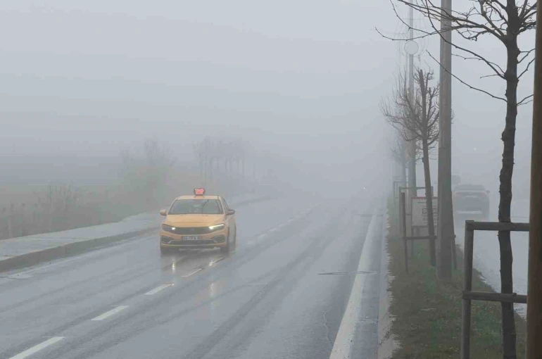 İstanbul’da yoğun sis etkili oluyor