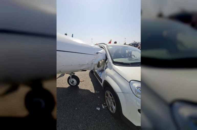 İtalya’da pistte ilerleyen özel jete araba çarptı
