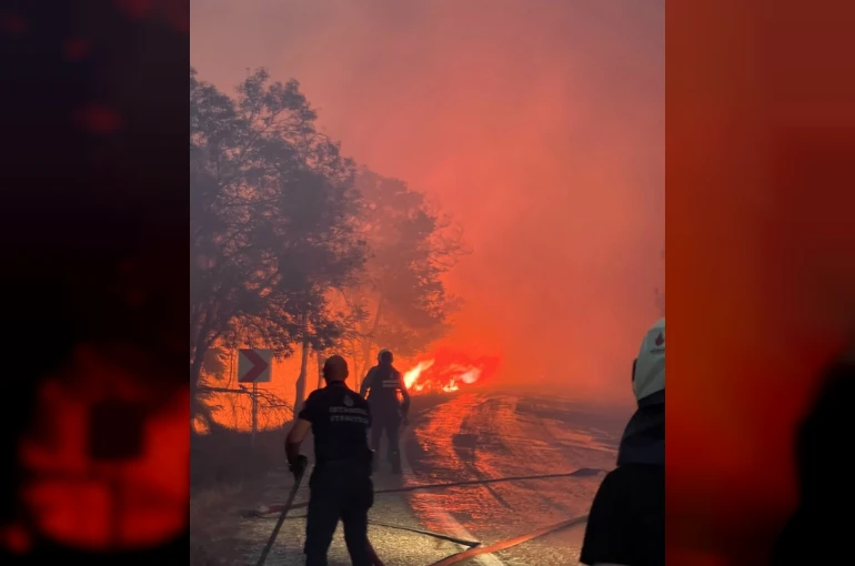 İtfaiye ekipleri alevlerle burun buruna geldi